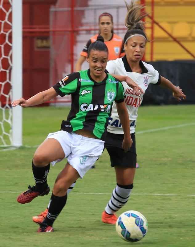 Fotos da derrota do Amrica no Brasileiro Feminino