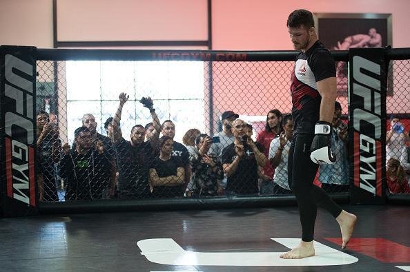 Protagonistas do evento, Anderson Silva e Michael Michael Bisping participaram de treino aberto para promover o UFC em Londres 