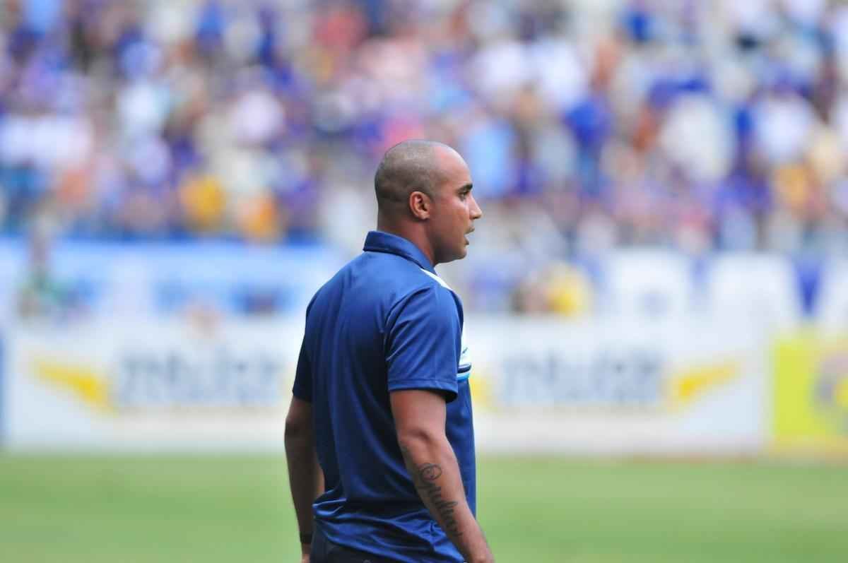 Alexandre Guzanshe/EM/D.A Press