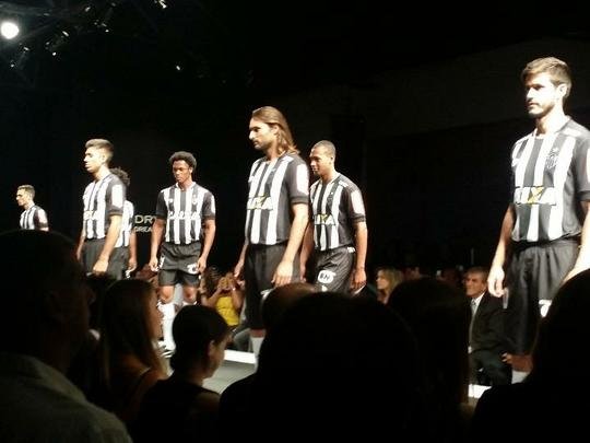 Nova coleo de uniformes do Atltico para 2016, fornecida pela empresa canadense Dryworld