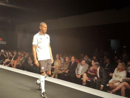 Nova coleo de uniformes do Atltico para 2016, fornecida pela empresa canadense Dryworld