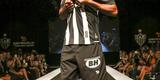 Presena de Robinho, com a camisa 7, foi o ponto alto da festa de lanamento do uniforme 