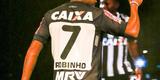Presena de Robinho, com a camisa 7, foi o ponto alto da festa de lanamento do uniforme 
