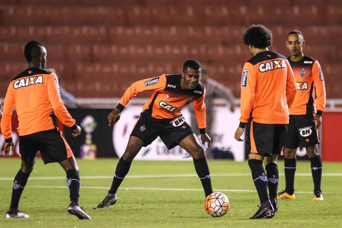 Atltico treina no Estdio Monumental da Unsa, em Arequipa, no Peru (fotos: Bruno Cantini/ Atltico)