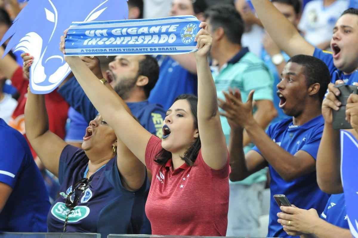 Imagens do jogo entre Cruzeiro e Fluminense, pela 2 rodada da Copa da Primeira Liga