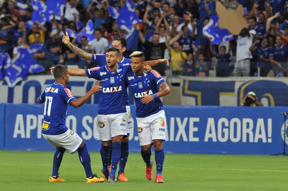 Imagens do jogo entre Cruzeiro e Fluminense, pela 2 rodada da Copa da Primeira Liga