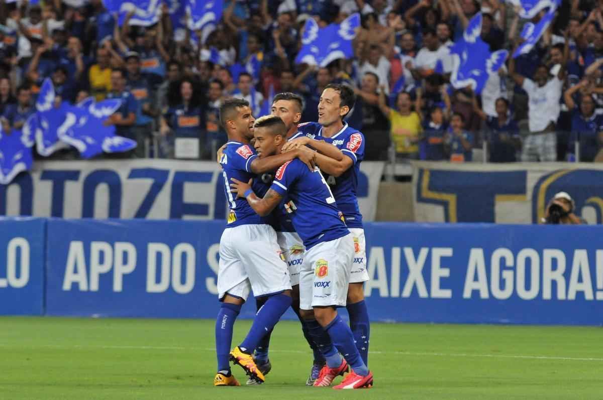 Imagens do jogo entre Cruzeiro e Fluminense, pela 2 rodada da Copa da Primeira Liga