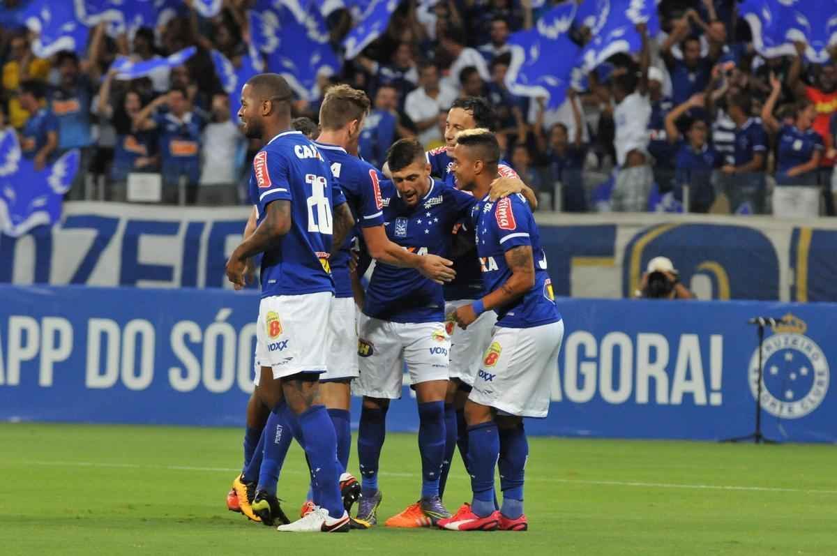 Imagens do jogo entre Cruzeiro e Fluminense, pela 2 rodada da Copa da Primeira Liga