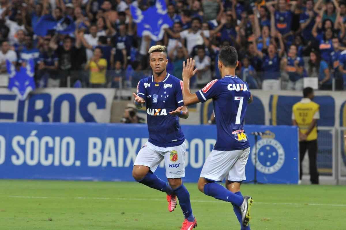 Imagens do jogo entre Cruzeiro e Fluminense, pela 2 rodada da Copa da Primeira Liga