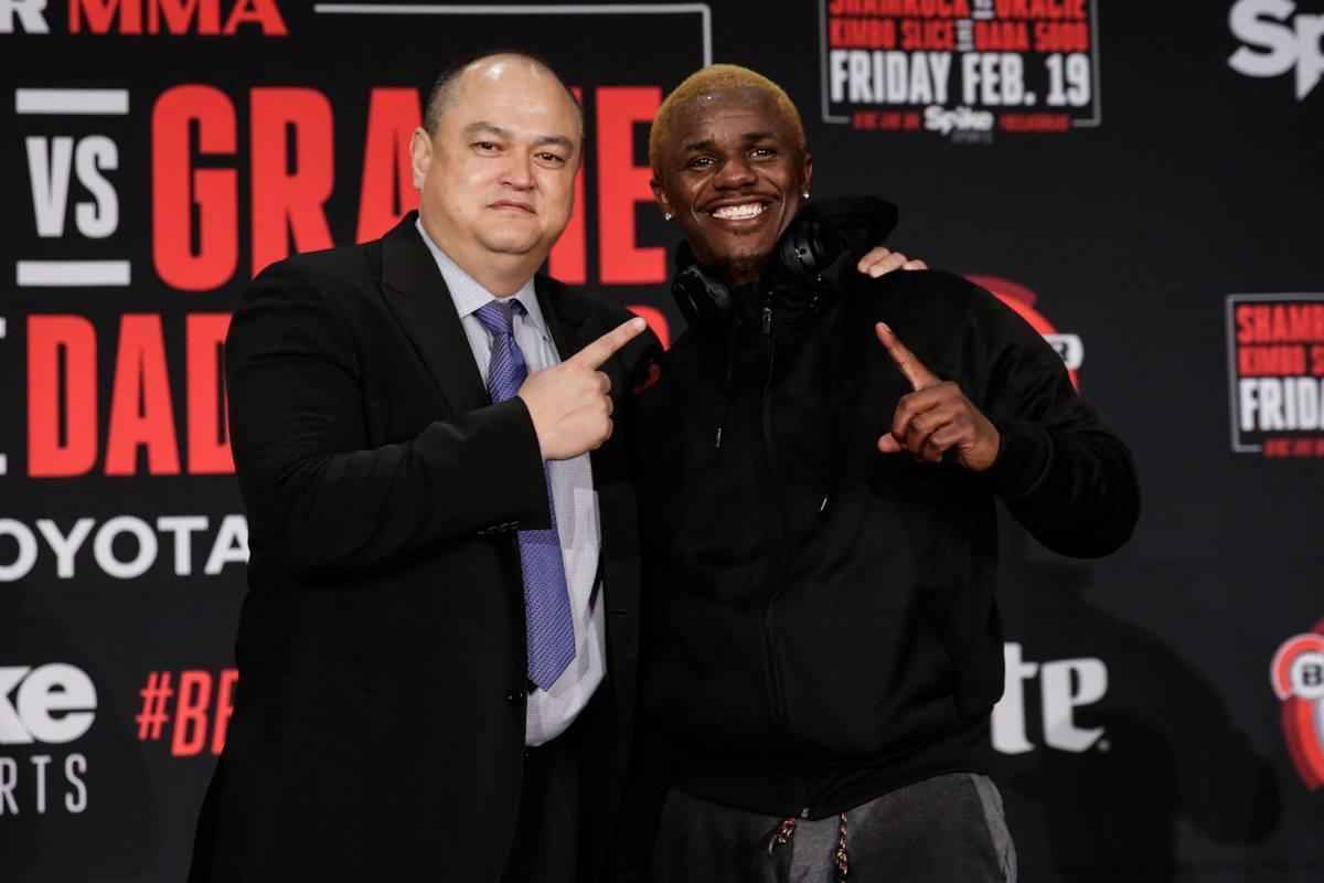 Presidente Scott Coker e Melvin Guillard