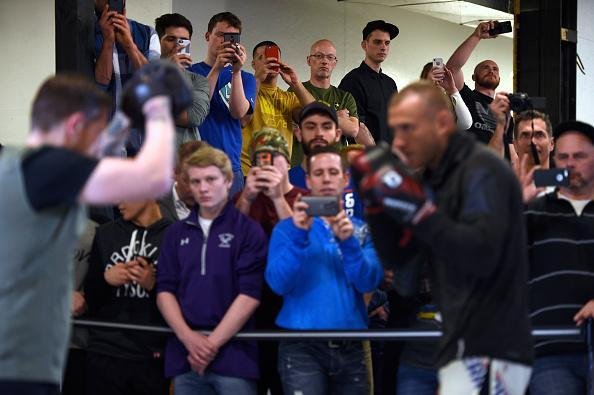 Veja imagens do treino aberto do UFC em Pittsburgh - Donald Cowboy Cerrone