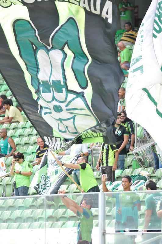 Veja imagens de Amrica e Caldense, no Independncia