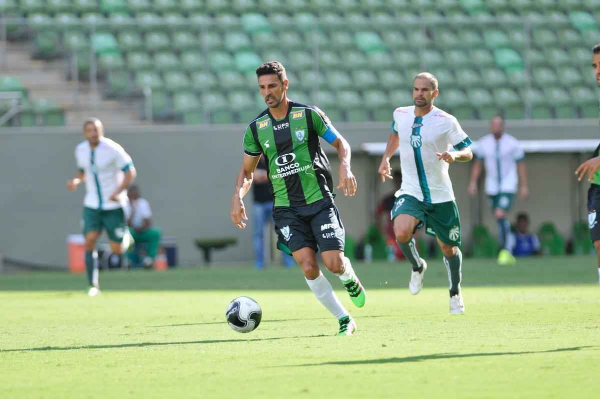 Veja imagens de Amrica e Caldense, no Independncia