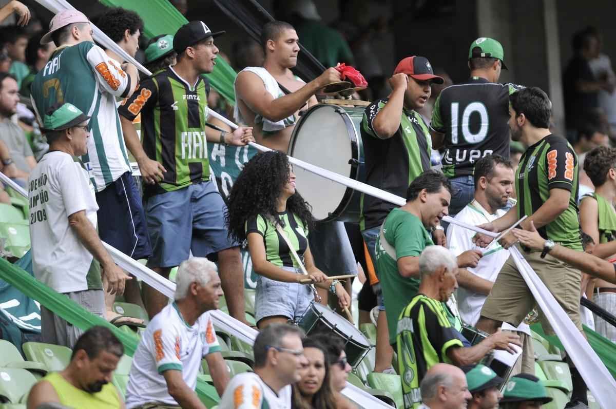 Veja imagens de Amrica e Caldense, no Independncia