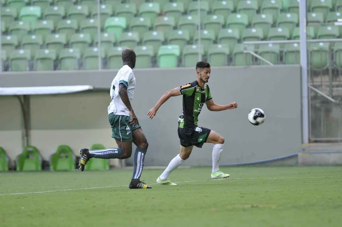 Veja imagens de Amrica e Caldense, no Independncia