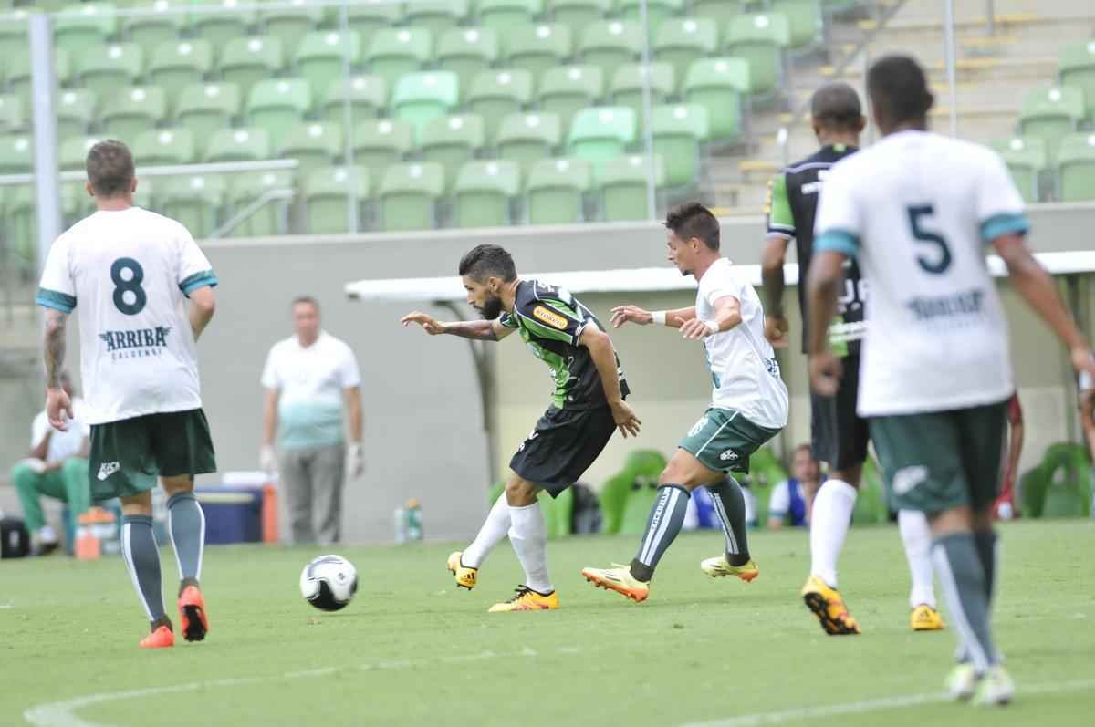 Veja imagens de Amrica e Caldense, no Independncia