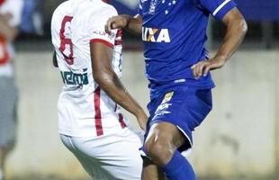 Veja imagens da partida entre Tricordiano e Cruzeiro, na Arena do Jacar