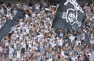 Fotos da torcida do Atltico contra o Boa Esporte, com a ilustre presena de Robinho