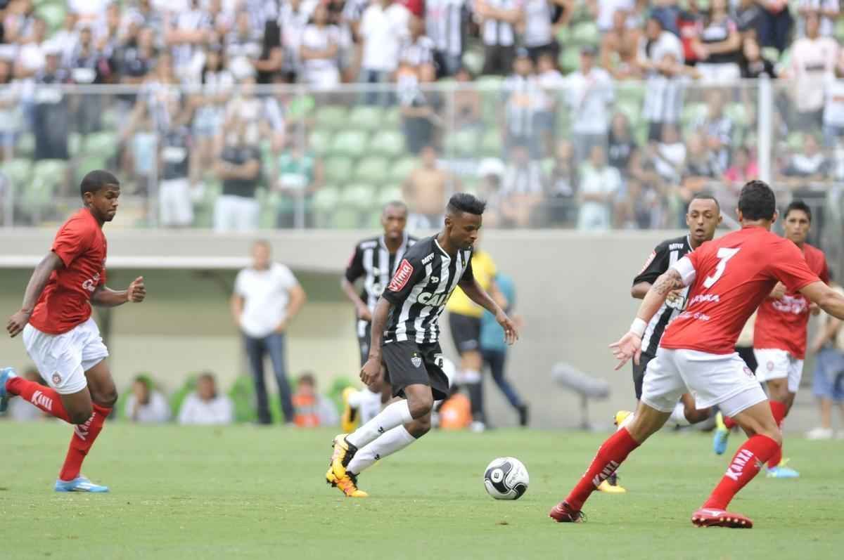Imagens do jogo entre Atltico e Boa Esporte no Independncia