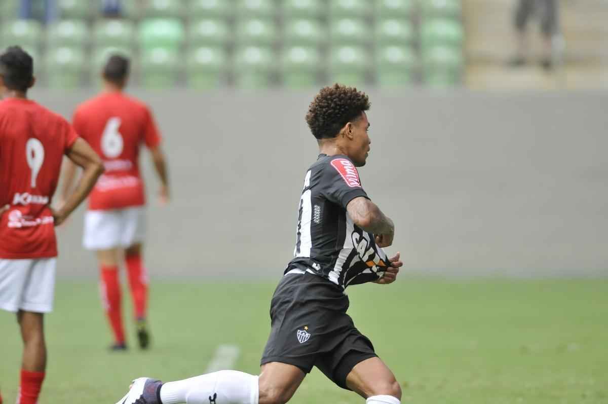 Imagens do jogo entre Atltico e Boa Esporte no Independncia