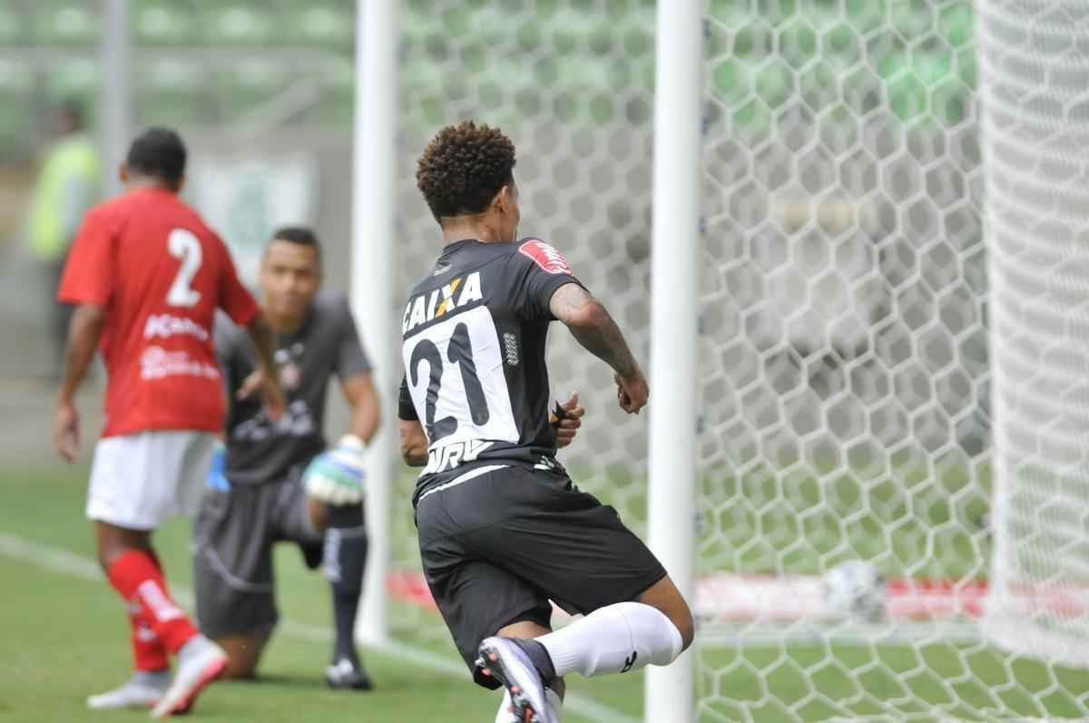Imagens do jogo entre Atltico e Boa Esporte no Independncia