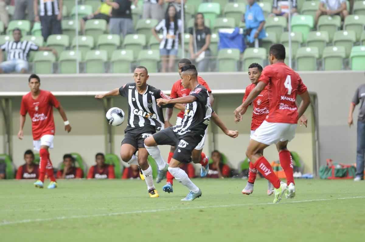 Imagens do jogo entre Atltico e Boa Esporte no Independncia
