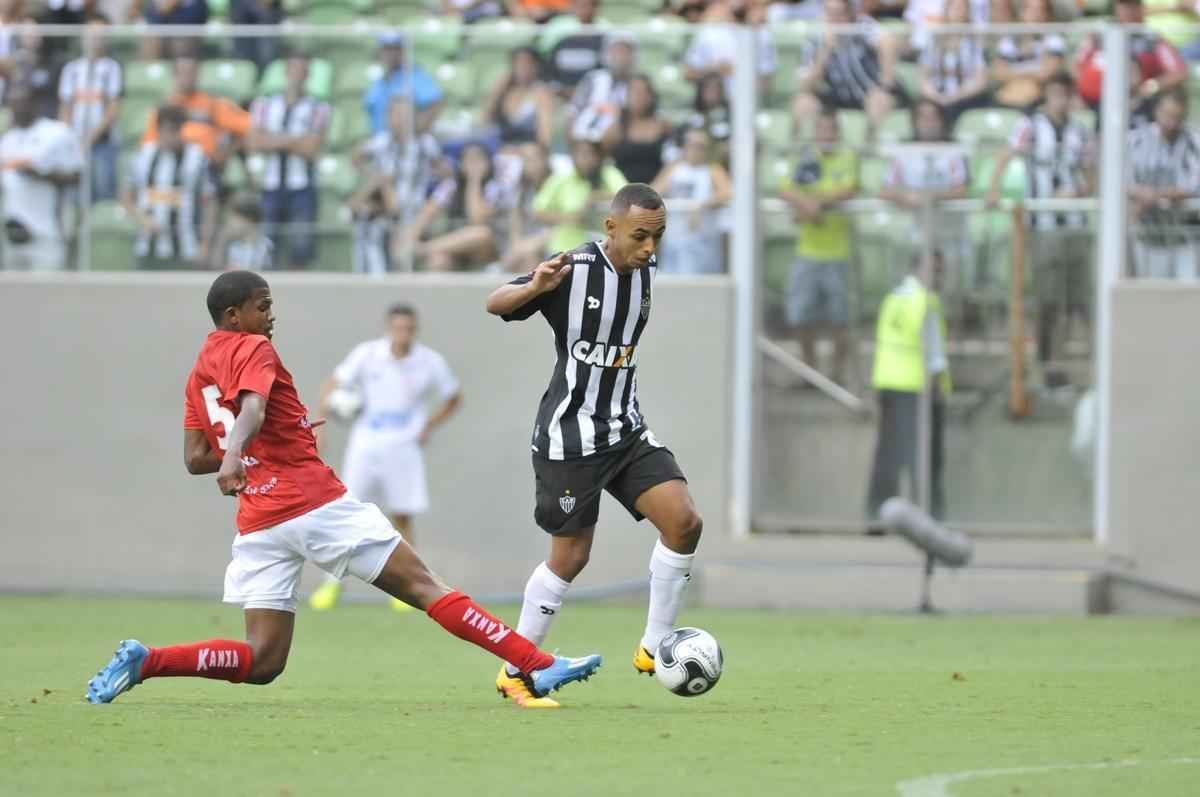 Imagens do jogo entre Atltico e Boa Esporte no Independncia