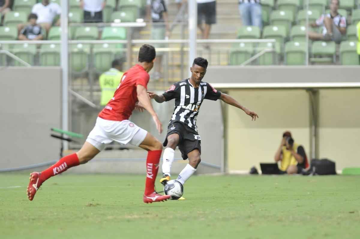 Imagens do jogo entre Atltico e Boa Esporte no Independncia