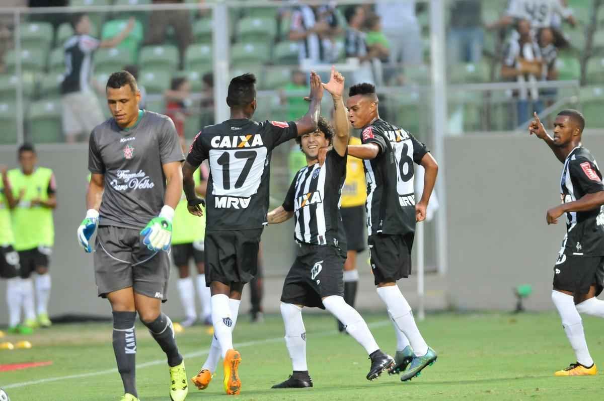 Imagens do jogo entre Atltico e Boa Esporte no Independncia