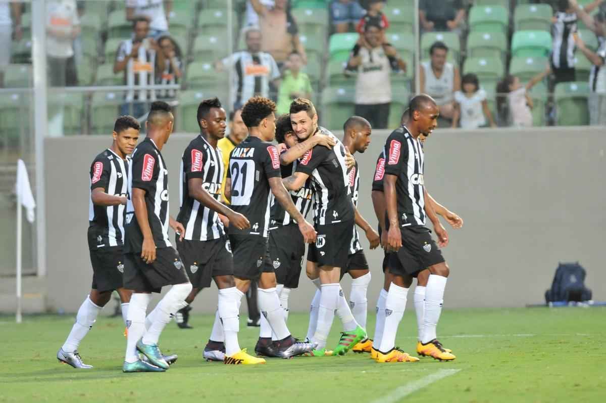 Imagens do jogo entre Atltico e Boa Esporte no Independncia