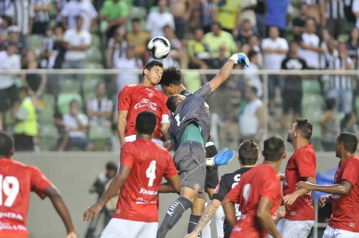 Imagens do jogo entre Atltico e Boa Esporte no Independncia