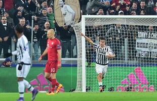 Veja as fotos de Juventus 2 x 2 Bayern, pelas oitavas de final da Liga dos Campees