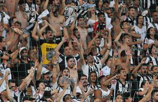 Fotos da torcida do Atltico no Independncia em dia de estreia de Robinho