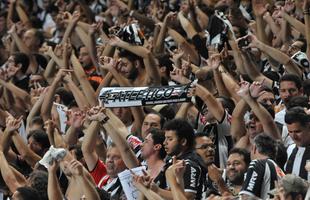 Fotos da torcida do Atltico no Independncia em dia de estreia de Robinho