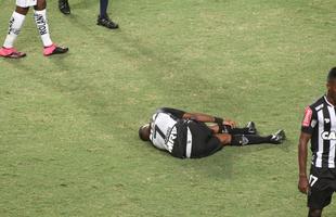 Robinho entrou em aos dez do segundo tempo, e ainda no teve noite brilhante no Galo