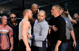 Com presena de imprensa e fs, Conor McGregor e Nate Diaz participam de conferncia em Los Angeles e esquentam clima para duelo no UFC 196