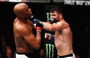 Spider voltou ao UFC com rev�s. Brasileiro chegou a derrubar Bisping com uma joelhada, achou que tinha vencido por nocaute, mas round havia encerrado. No fim, brasileiro acabou perdendo luta por pontos