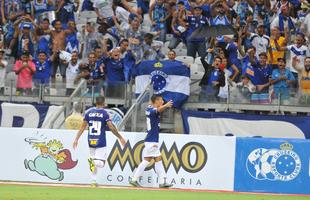 Arrascaeta marcou o gol do Cruzeiro aos 43 do primeiro tempo