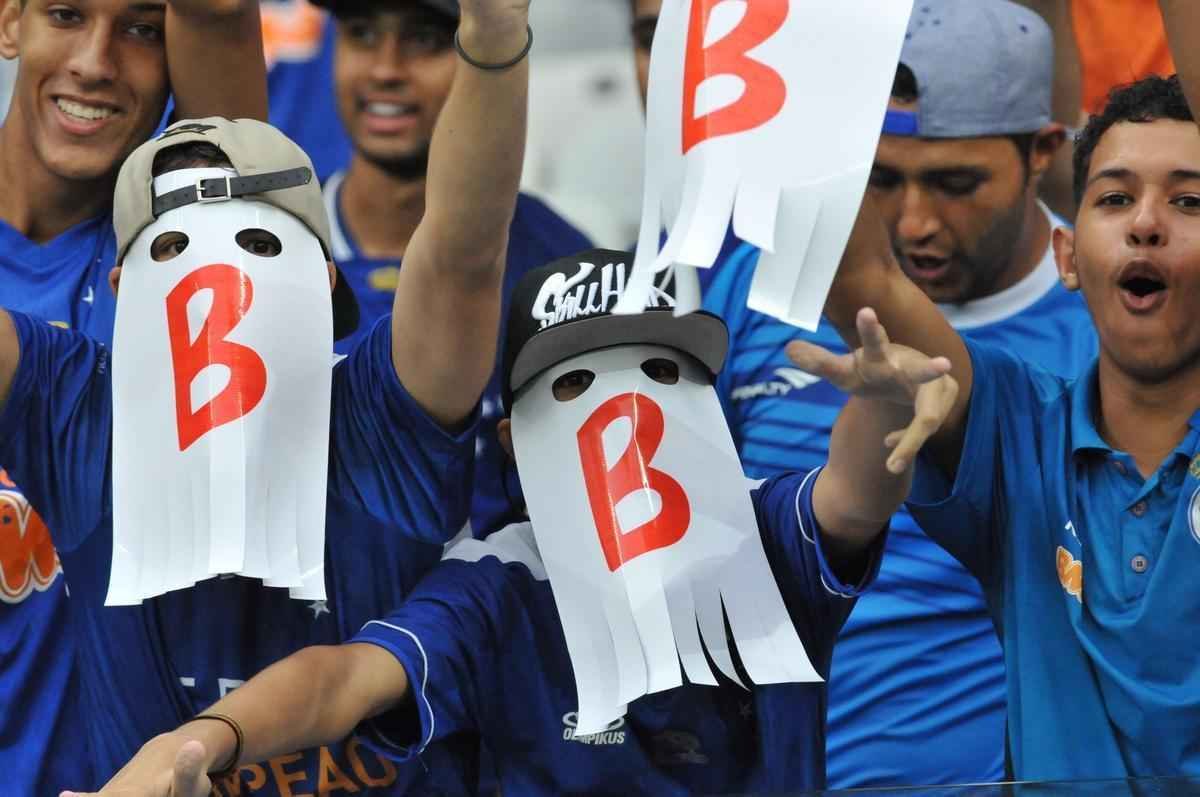 Torcidas no primeiro clssico do Mineiro 2016