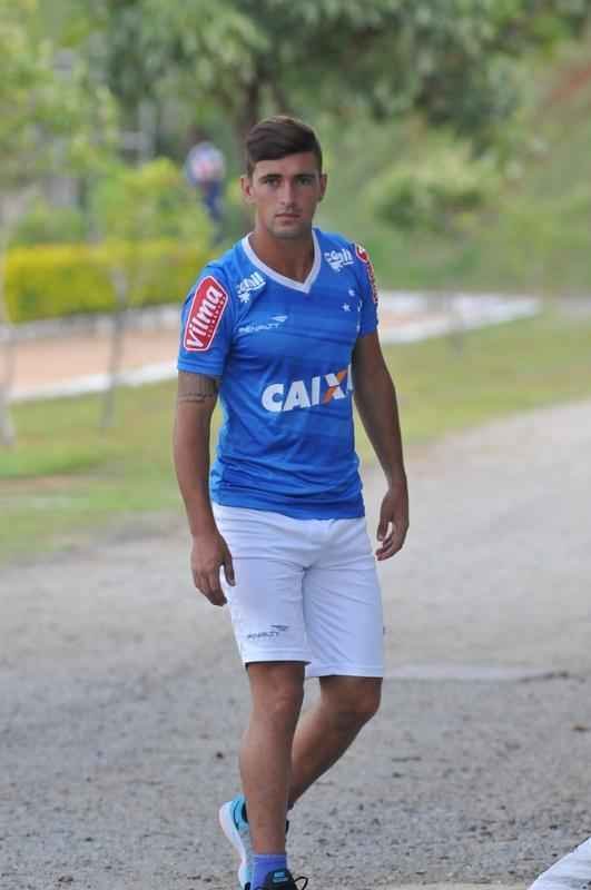 Arrascaeta no participou de jogo-treino e fez apenas trabalhos regenerativos