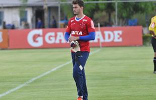 Enquanto os titulares fizeram atividade regenerativa, os reservas derrotaram o Nutico-RR, por 3 a 0. Ariel Cabral, Bruno Nazrio e Douglas Coutinho anotaram os gols do time celeste.