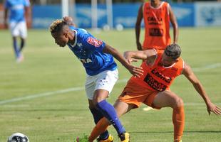 Enquanto os titulares fizeram atividade regenerativa, os reservas derrotaram o Nutico-RR, por 3 a 0. Ariel Cabral, Bruno Nazrio e Douglas Coutinho anotaram os gols do time celeste.