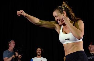 Treino aberto do UFC 196 - A bela Miesha Tate em ao