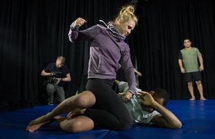 Treino aberto do UFC 196 - A campe peso galo, Holly Holm