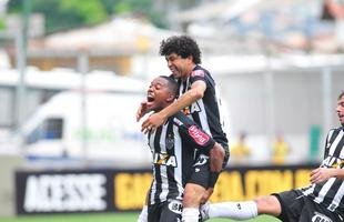 Confira os lances do jogo no Independncia