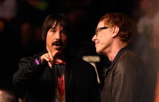 Astros presentes no UFC 196 - Anthony Kiedis, vocalista do Red Hot Chilli Peppers