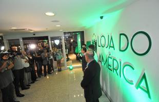 Fotos da inaugurao da nova loja do Amrica