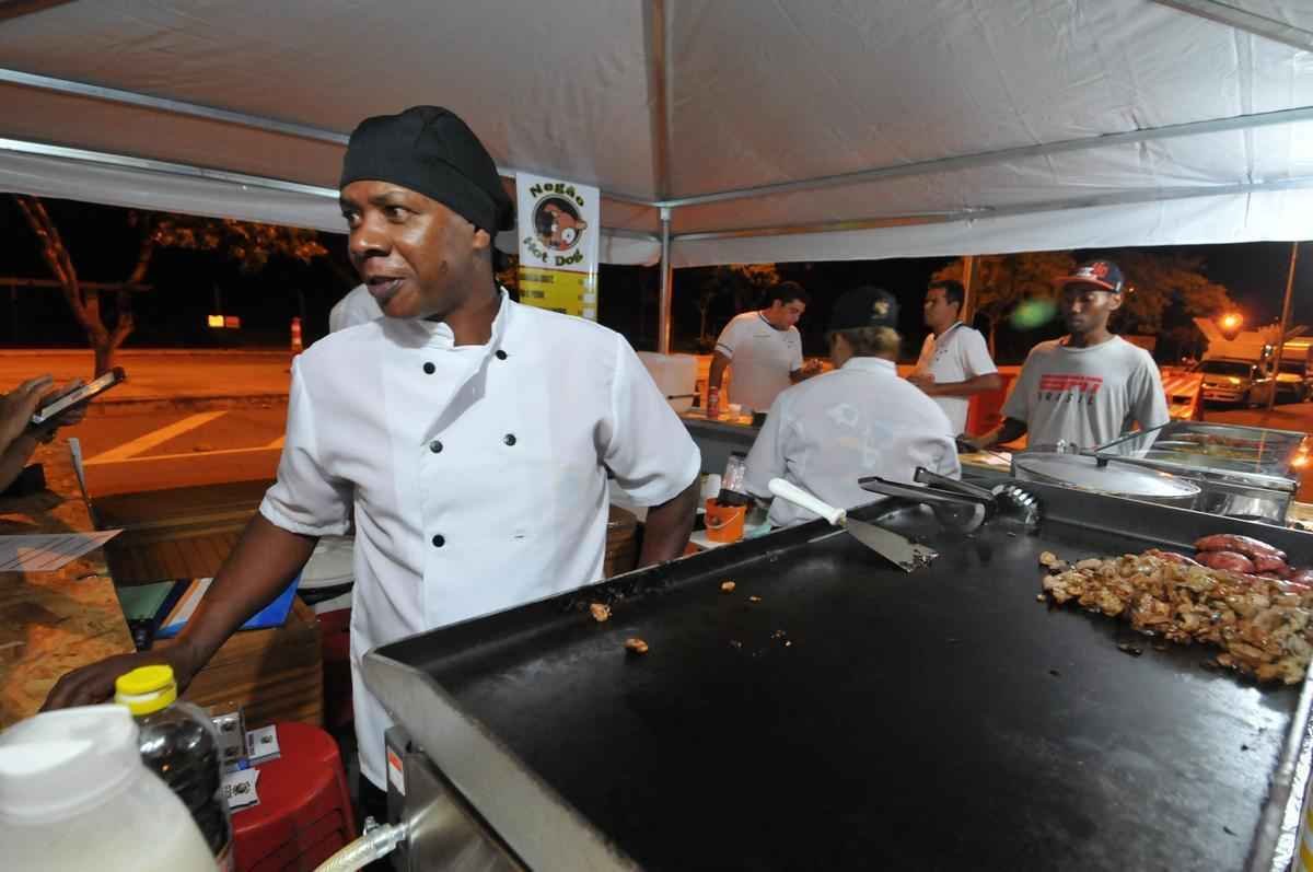 Imagens do retorno da Feira de Convenincia no Mineiro