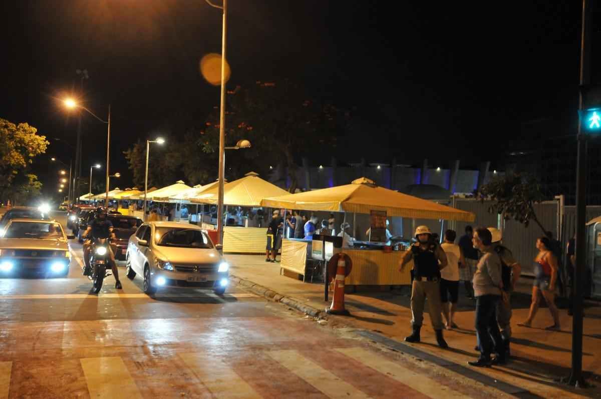 Imagens do retorno da Feira de Convenincia no Mineiro