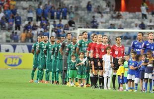 Imagens do jogo entre Cruzeiro e Uberlndia no Mineiro